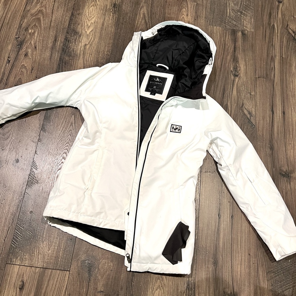 White Waterproof Snowboarding Jacket XS 10k waterproof